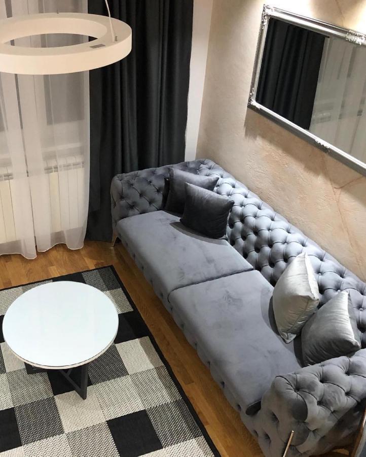 Lux Apartman 33 Κραγκούγιεβατς Εξωτερικό φωτογραφία